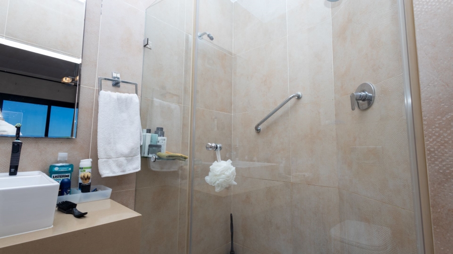To Let 2 Bedroom Property for Rent in Table View Western Cape